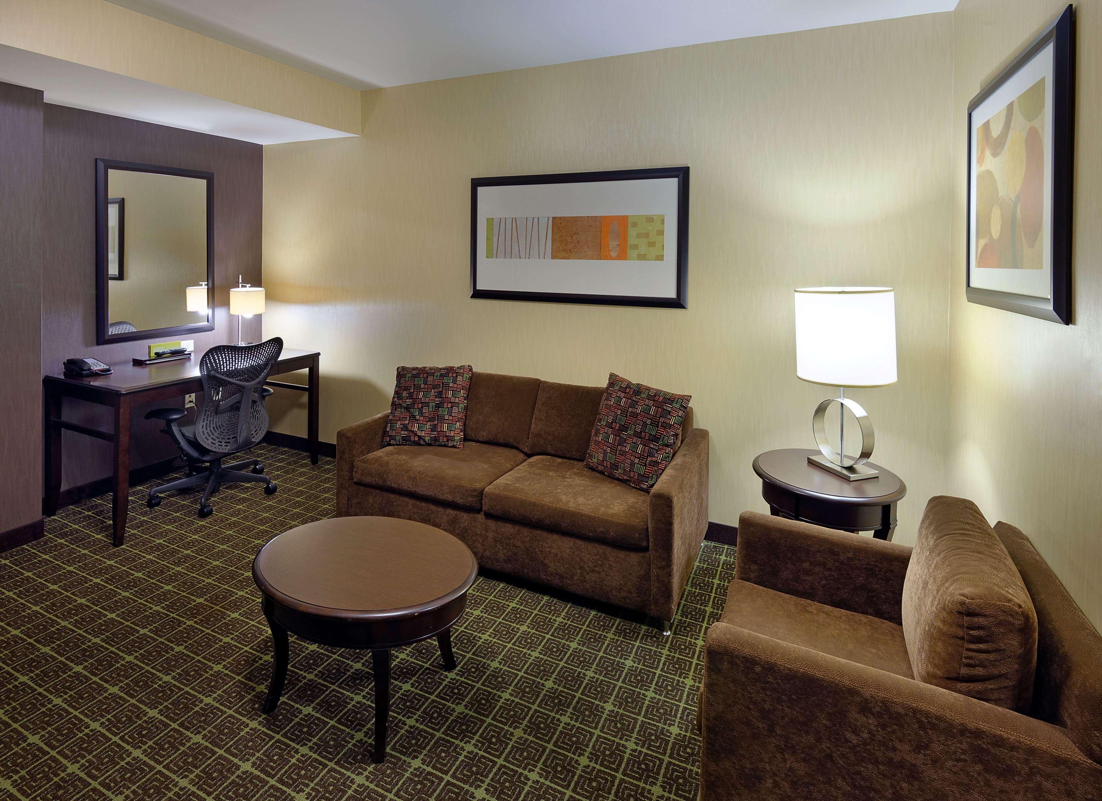 Hilton Garden Inn Springfield, Mo Bagian luar foto