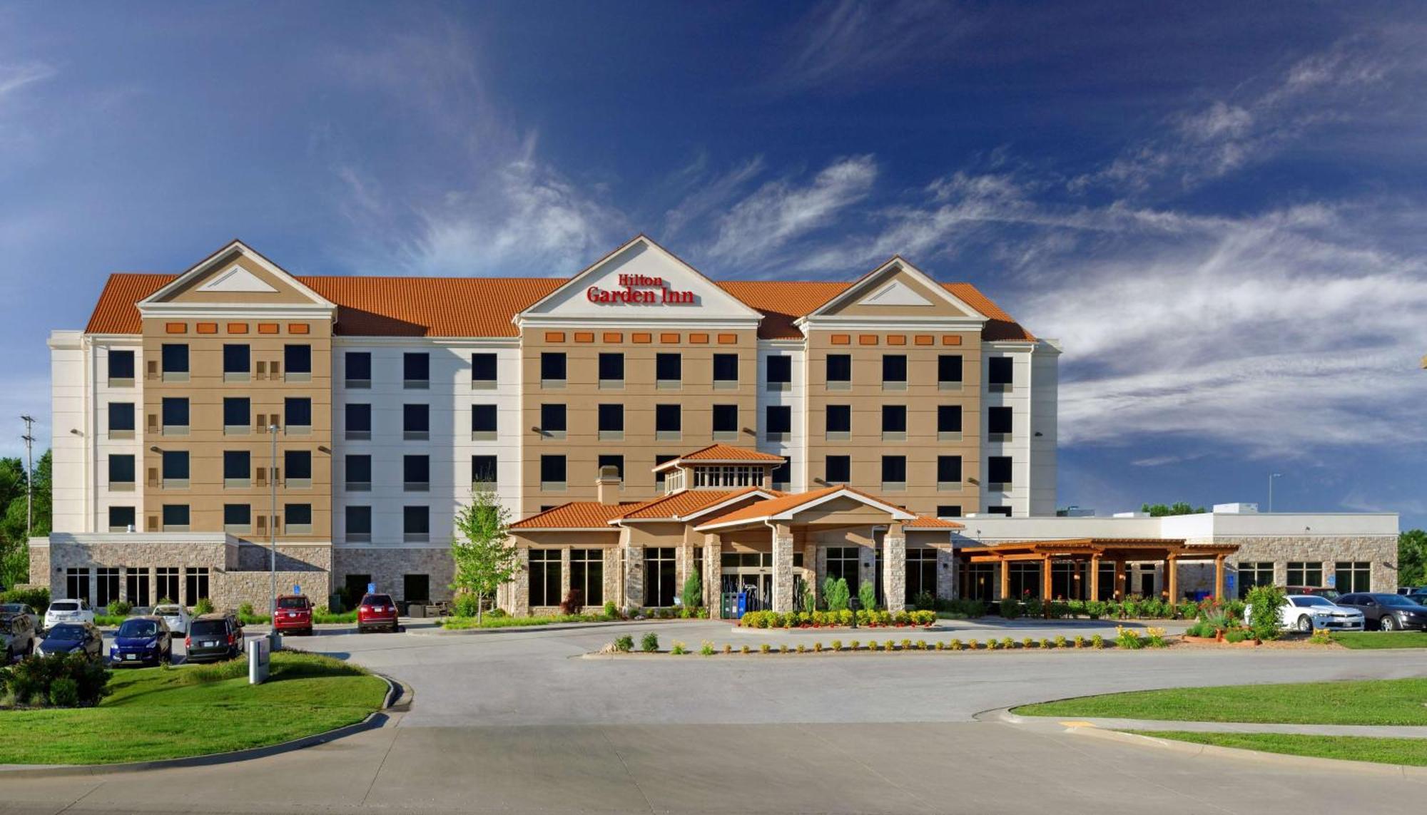 Hilton Garden Inn Springfield, Mo Bagian luar foto