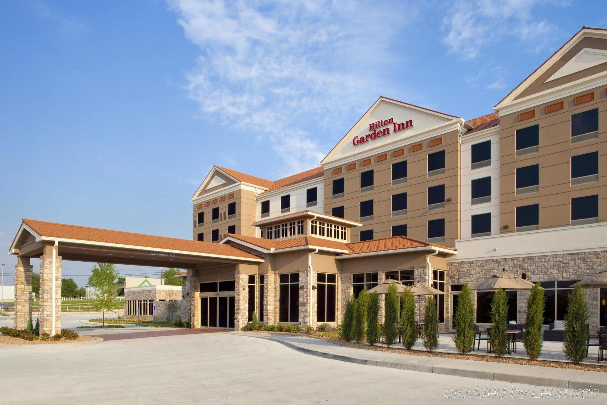 Hilton Garden Inn Springfield, Mo Bagian luar foto